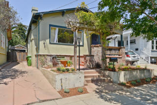 378 44th St, Oakland CA  94608-3404 exterior