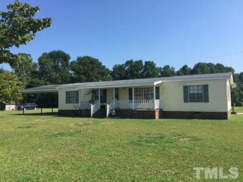 589 Red House Rd, Smithfield, NC 27577-8460