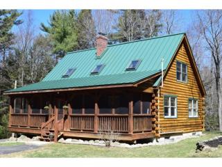 1738 Franklin Pierce Hwy, Barrington, NH 03825-7334