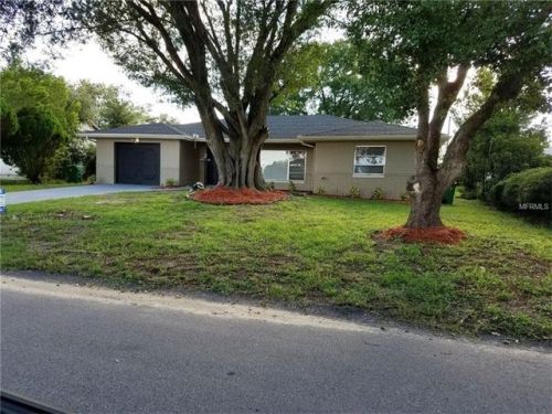 910 Edmund Ave, Dundee, FL 33838-4342