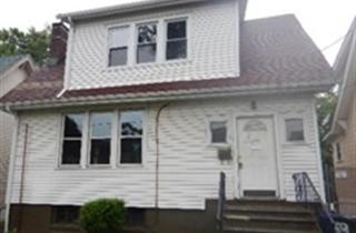 63 Sheridan St, Irvington, NJ 07111-2924