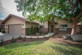 2516 Sample Ave, Clovis, CA 93611-5439