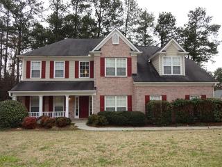2713 Cascade Bend Dr, Buford GA  30519-6950 exterior