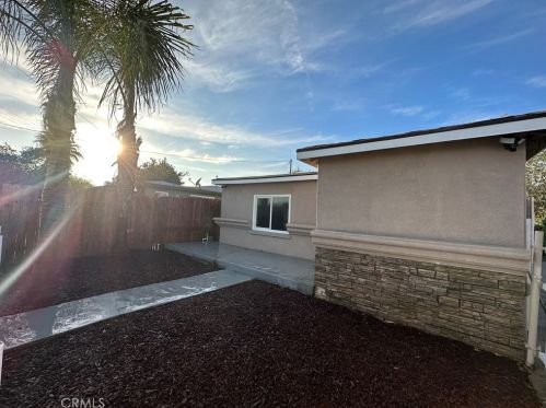 2677 Hall Ave, Riverside, CA 92509-2240