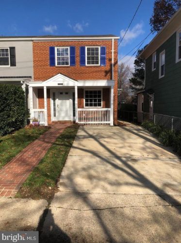 314 Hume Ave, Alexandria, VA 22301-1019