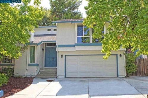 1335 New Hampshire Dr, Concord, CA 94521-3804