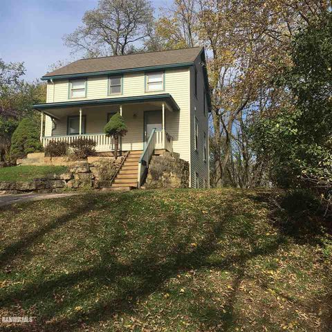 410 Jackson St, Galena IL  61036-2417 exterior