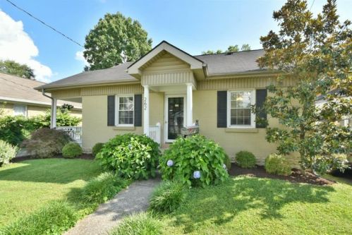 262 Rosemont Gdn, Lexington, KY 40503-1844