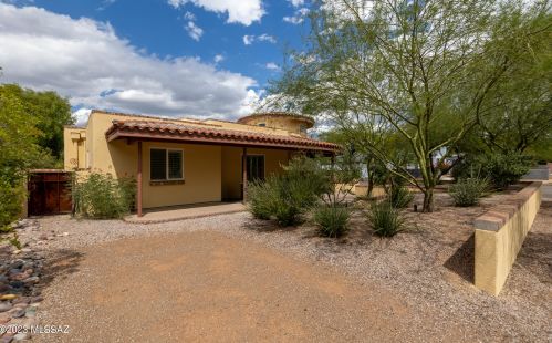 2737 Drachman St, Tucson, AZ 85716-3510