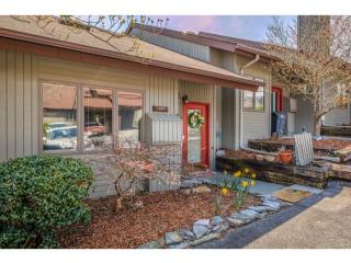 147 Aston Pl, Kingsport, TN 37660-7592