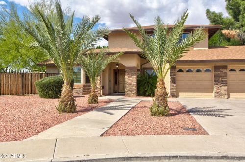 2612 Fox St, Mesa, AZ 85213-5335