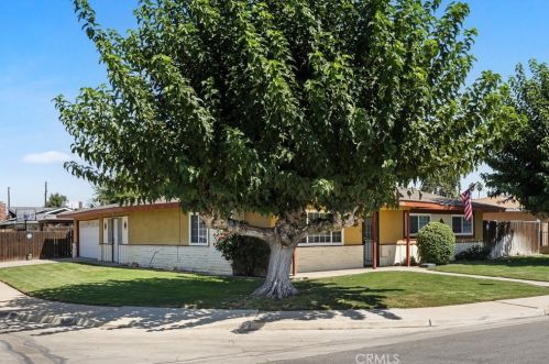 4500 Flicker Dr, Bakersfield, CA 93309-4961