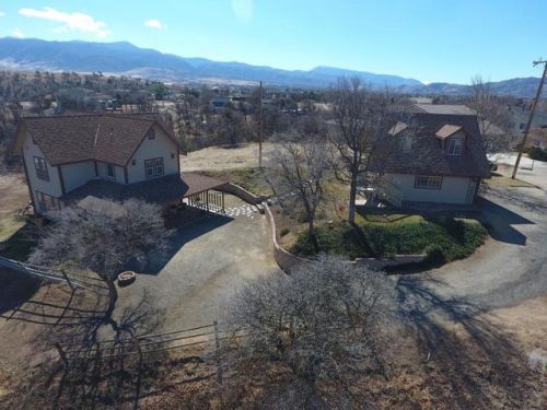 19400 Lookout Pl, Tehachapi, CA 93561-8202