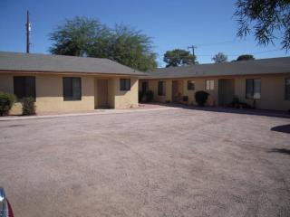 2520 Glenn St, Tucson AZ  85716-2125 exterior