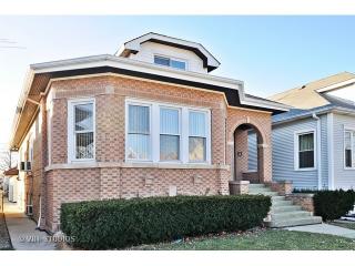 3644 Newcastle Ave, Chicago, IL 60634-2371