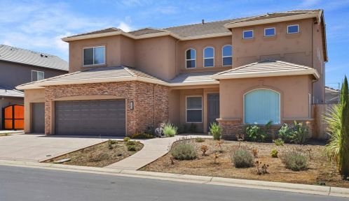 10881 St Moritz Cir, Stockton CA  95209-4357 exterior