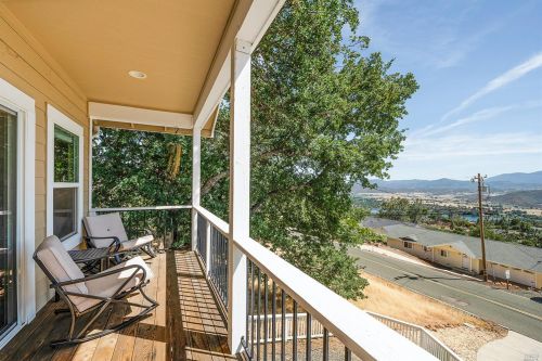 16212 Eagle Rock Rd, Middletown CA  95467-8177 exterior