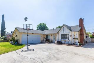 3584 Lillian St, Riverside CA  92504-3609 exterior