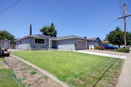 930 C St, Valley Home, CA 95361-3201