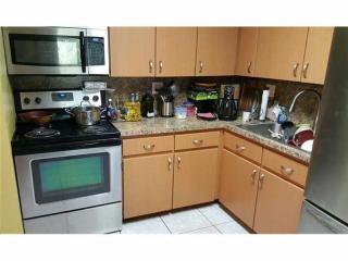 10501 47th St, Miami, FL 33165-5645