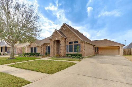 2309 Lonesome Dove Dr, Deer Park, TX 77536-4696