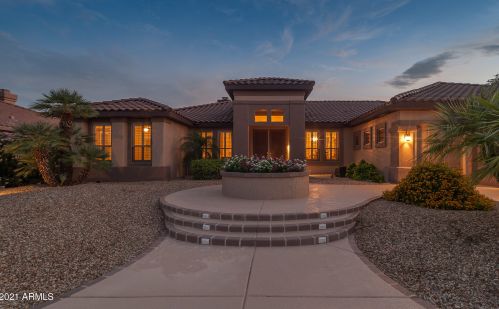 16467 Silver Creek Dr, Sun City, AZ 85374-4963