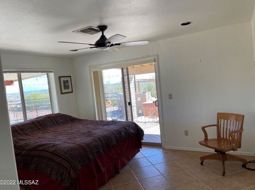 5700 Abington Rd, Tucson, AZ 85743-8678