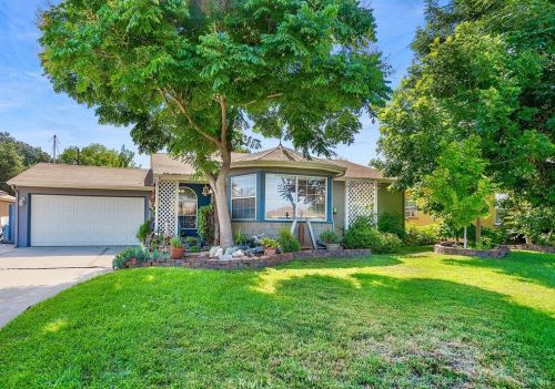 6964 Barcelona Way, Riverside, CA 92504-2212