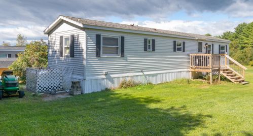 4 Herrick Ave, Mechanic Falls, ME 04256-5333