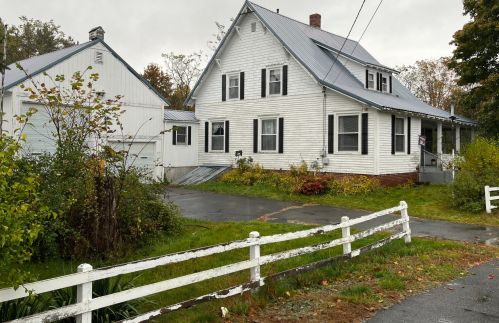 27 Main St, Steep Falls, ME 04085-5906