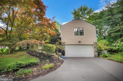 1029 Sunset Dr, Blue Bell, PA 19422-2045