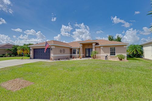 919 Princeton Manor Ln, Lakeland, FL 33809-2111