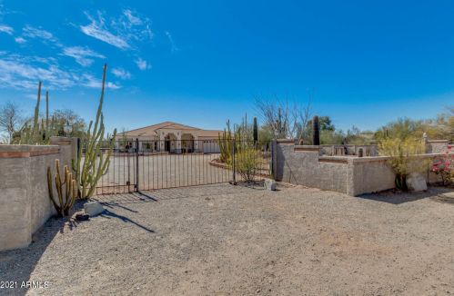 10937 Brown Rd, Mesa, AZ 85207-1606