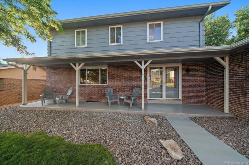 8593 Saratoga Pl, Denver, CO 80237-2937