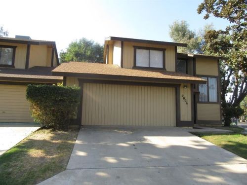 2006 Harold Ave, Visalia CA  93292-2395 exterior