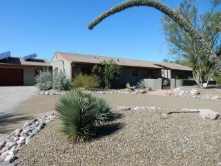 6301 Caravan Ln, Tucson, AZ 85704-2802