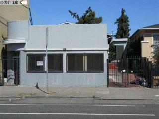 2021 73rd Ave, Oakland, CA 94621-2817