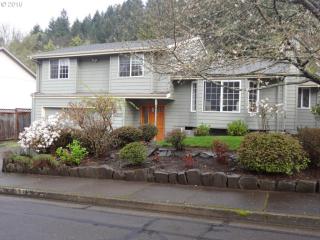4337 Shadow Wood Dr, Eugene, OR 97405-5865