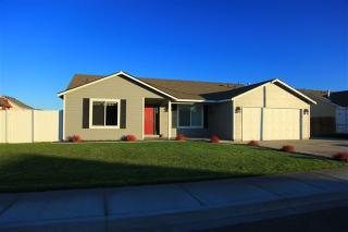 5215 Truman Ln, Pasco, WA 99301-8458