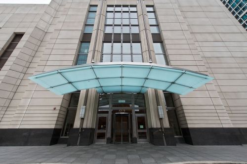 512 Mcclurg Ct, Chicago IL  60611-4112 exterior