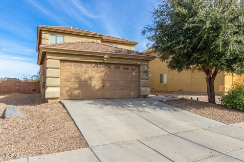 2763 Pantano Edge Dr, Tucson, AZ 85730-2045