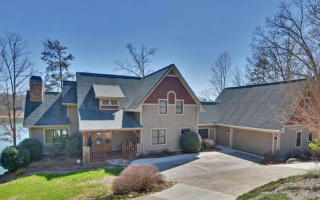 193 Lakeshore Dr, Hayesville, NC 28904-9603