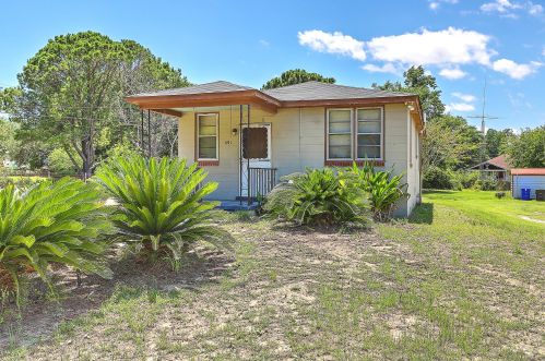 651 Spark St, Mount Pleasant, SC 29464-2608