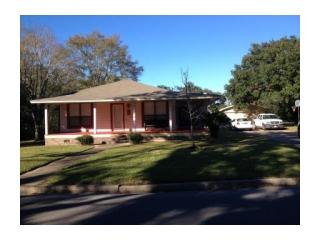 1115 Lake Ave, Pascagoula, MS 39567-1698