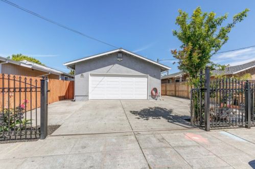 1241 79th Ave, Oakland, CA 94621-2607