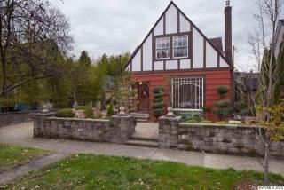 411 16th St, Corvallis, OR 97330-5706