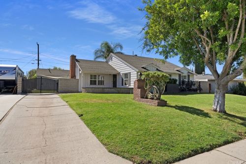 5580 Fargo Rd, Riverside, CA 92506-3221