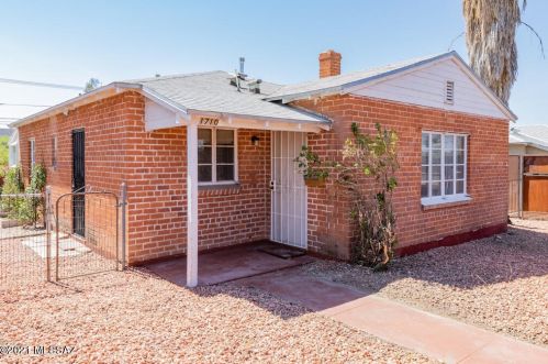 1710 Grant Rd, Tucson, AZ 85719-3317