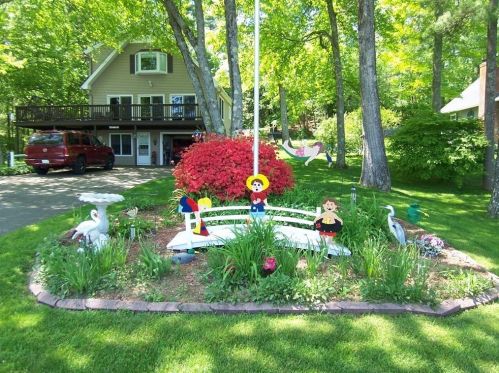 302 Beaver Lake Rd, Ware, MA 01082-9453