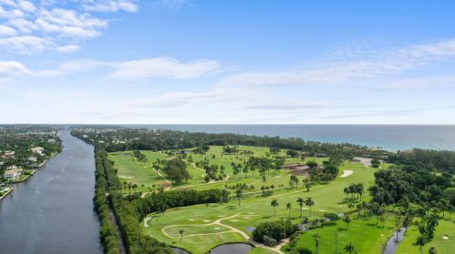 1061 Kokomo Key Ln, Delray Beach FL  33483-6035 exterior